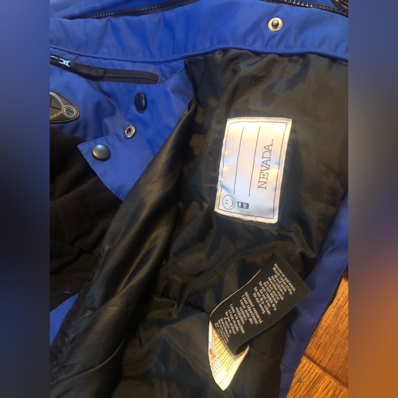 Winter jacket - Picture 4 of 7